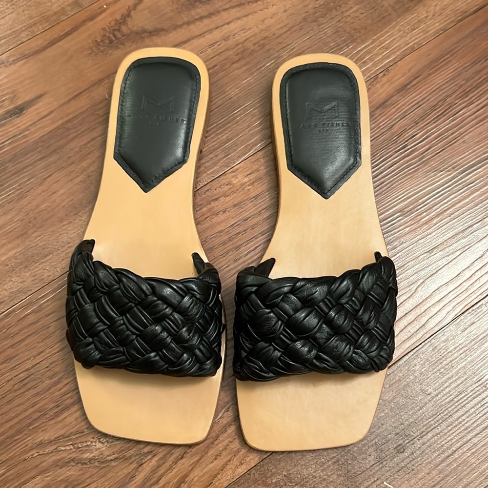marc fisher sandals